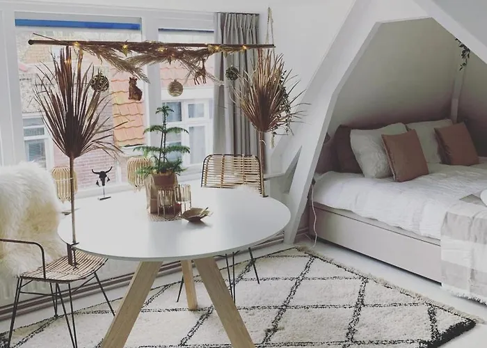 ベッド・アンド・ブレックファスト Tx71 *