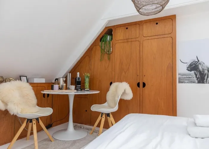 Tx71 ベッド・アンド・ブレックファスト *